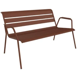 Banquette lounge Monceau coloris rouge en acier Fermob - 132 x 82 cm