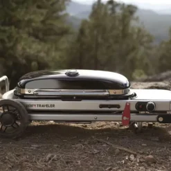 Barbecue à gaz en acier émaillé noir Weber Traveler - 110 x 58,4 x 94,5 cm