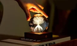 Boule en cristal et verre design Arbre de vie - Ø 8 x H 12 cm