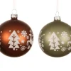 Boule en verre mate avec renne et sapin - Ø 8 cm