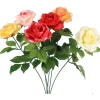 Bouquet de roses artificielles