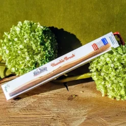 Brosse à dents pour adulte en bambou souple coloris bleu blanc rouge