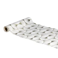 Chemin de table en velours coloris blanc et champagne Ginkgo Métal – 28 cm x 3 m