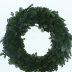 Couronne de noël en sapin Nordmann coloris vert – Ø 27 cm