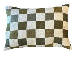 Coussin vert kaki en PE/coton Échiquier - 35 x 50 cm
