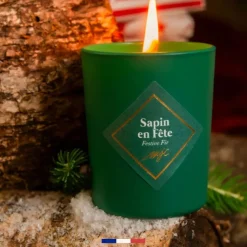 Cracker surprise bougie et bombe de douche senteur sapin My Jolie Candle Noël 2025 – 5,7 x 5,7 x 7 cm