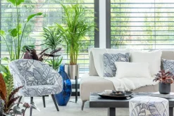 Fauteuil coloris bleu en bois et coton Clayton Malia - 66 x 70 x 72 cm