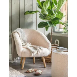 Fauteuil coloris écru en bois et coton polyester Clayton Petit-Prince - 66 x 70 x 72 cm