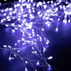 Guirlande lumineuse 800 LED à lumière bleue sur secteur - 9 m