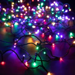 Guirlande lumineuse LED à lumière fixe multicolore sur secteur - 16 m