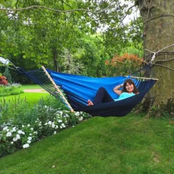 Hamac coloris bleu Caraïbes certifié FSC® Jobek Hamac GraphiK - 300 x 140 cm