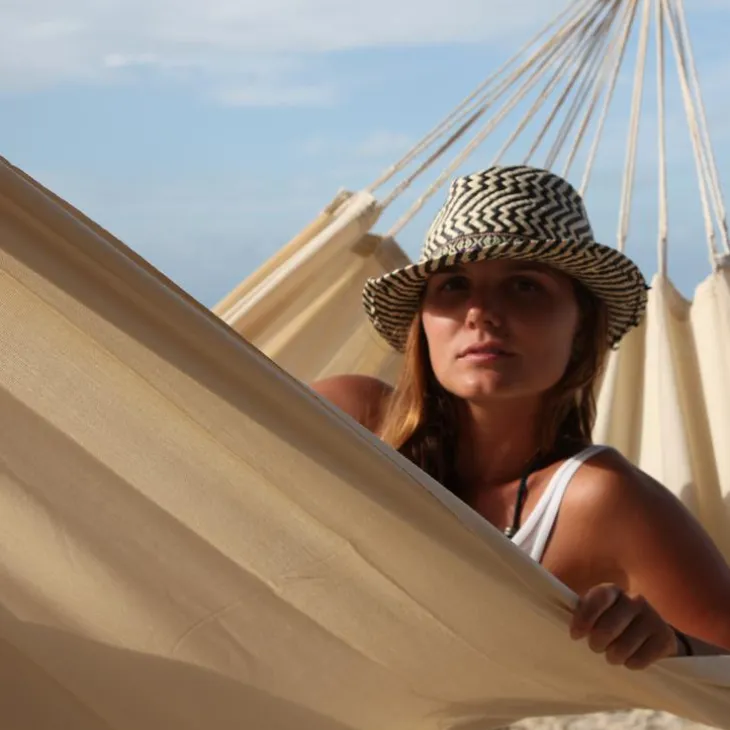 Hamac coloris écru en polypropylène Jobek Hamac Kocon - 340 x 140 cm