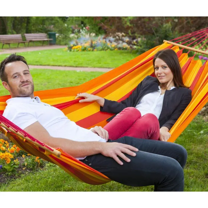 Hamac coloris rouge jaune orange certifié FSC® Jobek Hamac Graphik - 300 x 140 cm
