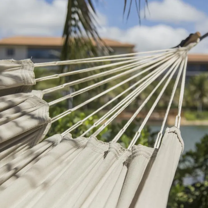 Hamac coloris taupe en polypropylène Jobek Hamac Kocon - 300 x 140 cm