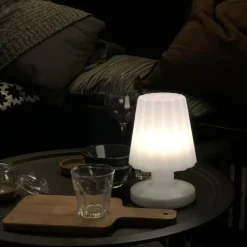 Lampe de table LED Batimex H 21 cm blanc chaud à chargement micro USB