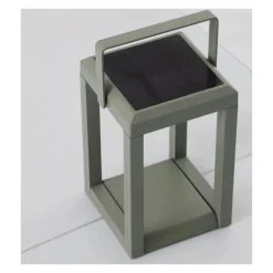 Lanterne solaire en aluminium vert amande Oxalis - 16 x 16 x 25 cm