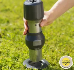 Pied de parasol droit pour mât coloris gris en aluminium Gard&Rock - Ø 8 x 28 cm