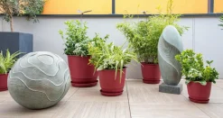 Pot en matière recyclée Poetic Joy 40 cerise - Ø 38,6 x H 31,2 cm