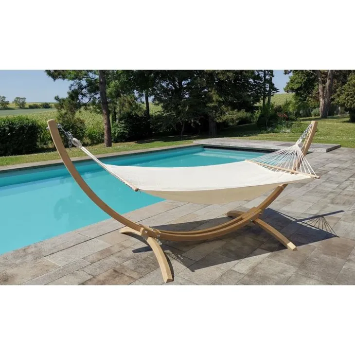 Set hamac coloris marron en bois certifié FSC® Eskapade Jobek Caraïbes - 320 x 120 x 120 cm