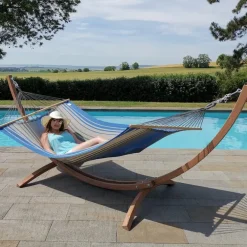 Set support et hamac EsKapade coloris bleu royal en bois et polypropylène Jobek Hamacs - 323 x 125 x 128 cm