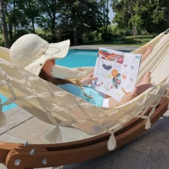 Set support et hamac Weekend coloris écru à franges en bois et polypropylène Jobek Hamacs - 350 x 125 x 136,5 cm