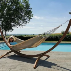 Set support et hamac Weekend coloris taupe en bois et polypropylène Jobek Hamacs - 350 x 125 x 136,5 cm