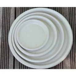 Soucoupe coloris beige en terre émaillée - Ø 28 cm