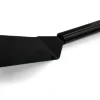 Spatule courte pour plancha coloris noir en titane Forge Adour - 26 x 10 x 0,65 cm