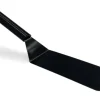 Spatule longue pour plancha coloris noir en titane Forge Adour - 36,5 x 7,5 x 11,5 cm