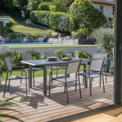 Table en aluminium graphite Caméline II - 130/180 x 84 cm