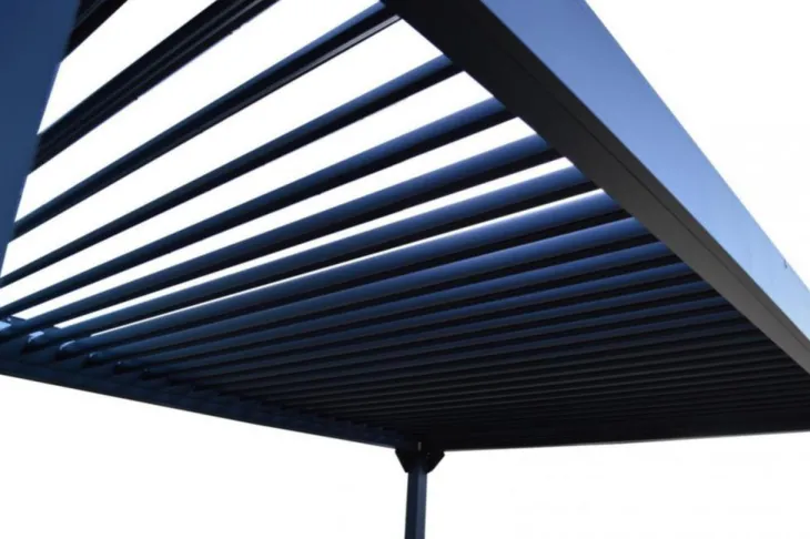 Tonnelle bioclimatique 3x4m, lames orientables, aluminium - PROLOISIRS Zéphir - Gris